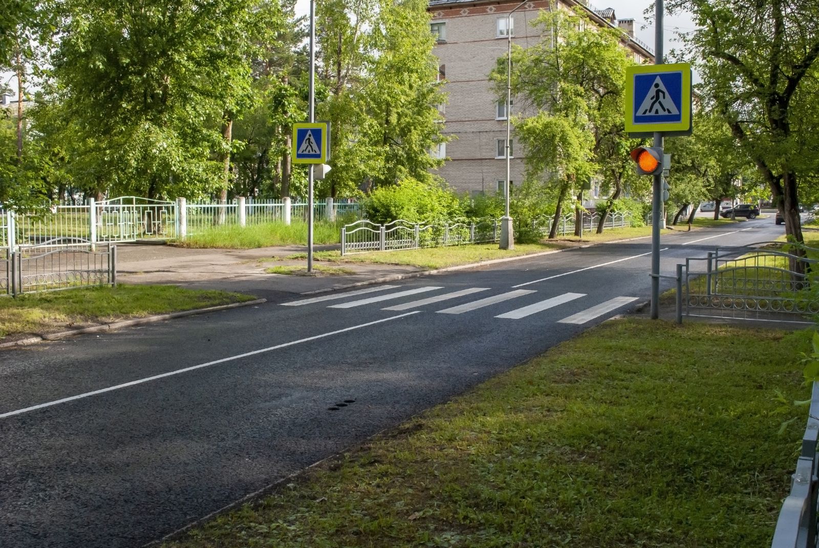 В Северске завершились работы в рамках национального проекта «Безопасные  качественные дороги» | 30.06.2023 | Северск - БезФормата